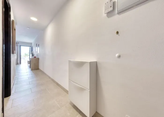 Vakantiehuis Casa La Arena - Pool View By Lanzarote *