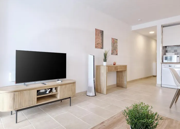 Vakantiehuis Casa La Arena - Pool View By Lanzarote *